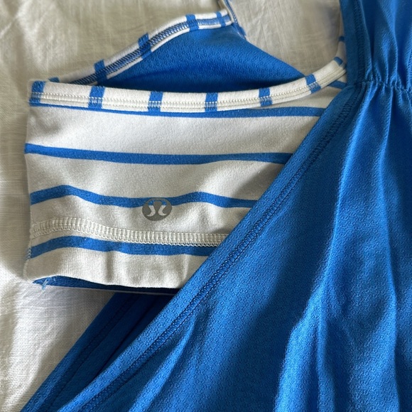 Women’s Lululemon tank - Picture 4 of 5